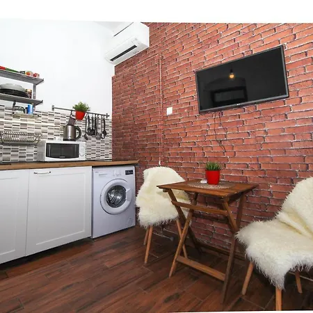 Fab 'n' Chic Apartament *