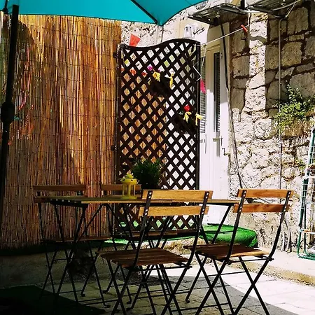 Fab 'n' Chic Apartament Split