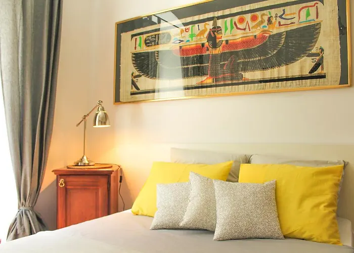 Fab 'n' Chic 스플리트