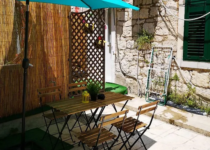 Fab 'n' Chic 아파트 스플리트